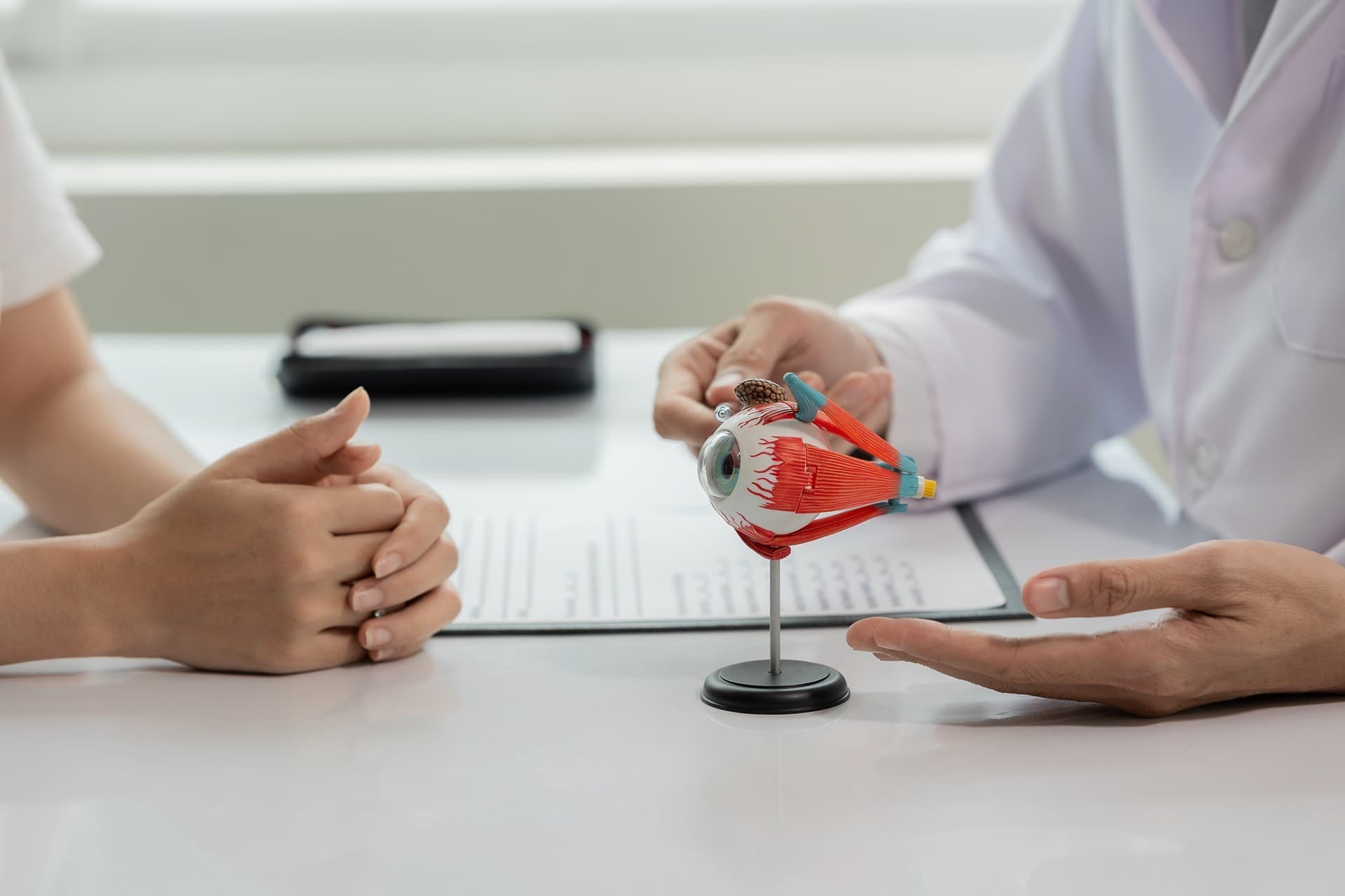 Estudios oftalmológicos en O Porriño